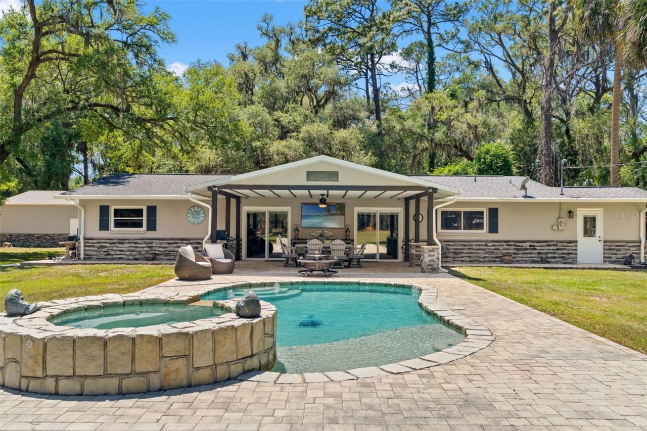 7845 N Flame Vine Way, Crystal River, FL 34428 Photo