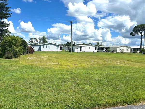 205 EL PRADO, NORTH PORT, FL 34287