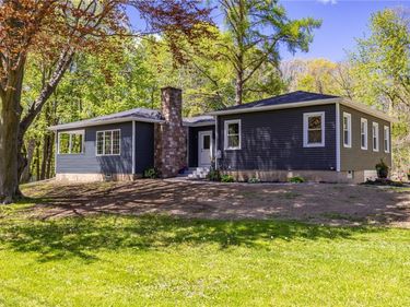 16 Pine Hill Road, Spencerport, NY 14559