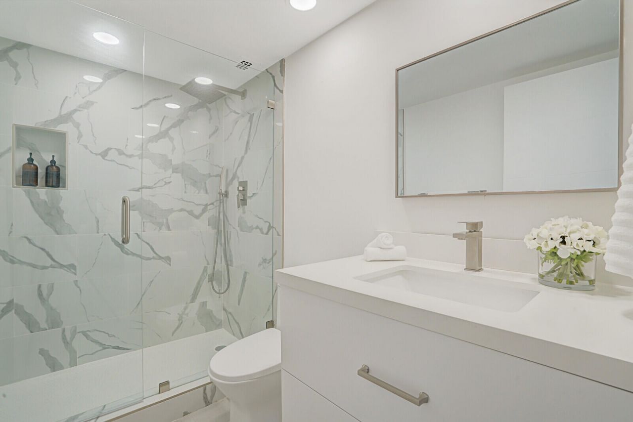 354 Chilean Avenue, Unit 4d, Palm Beach, FL 33480 Photo