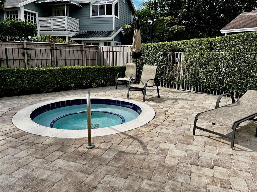 21420 Tudor Drive, Boca Raton, FL 33486 Photo
