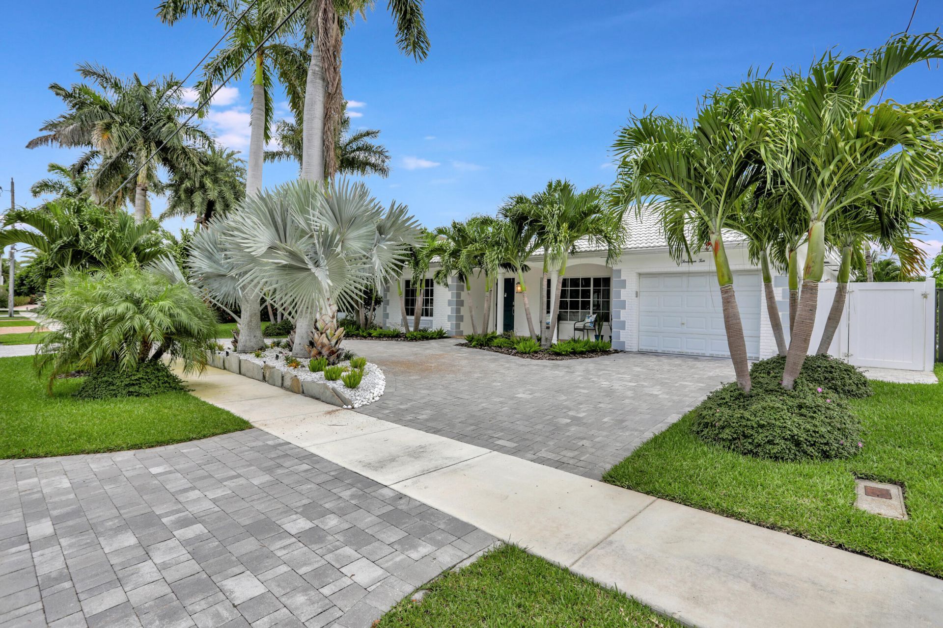1410 SE 12th Street, Deerfield Beach, FL 33441 Photo
