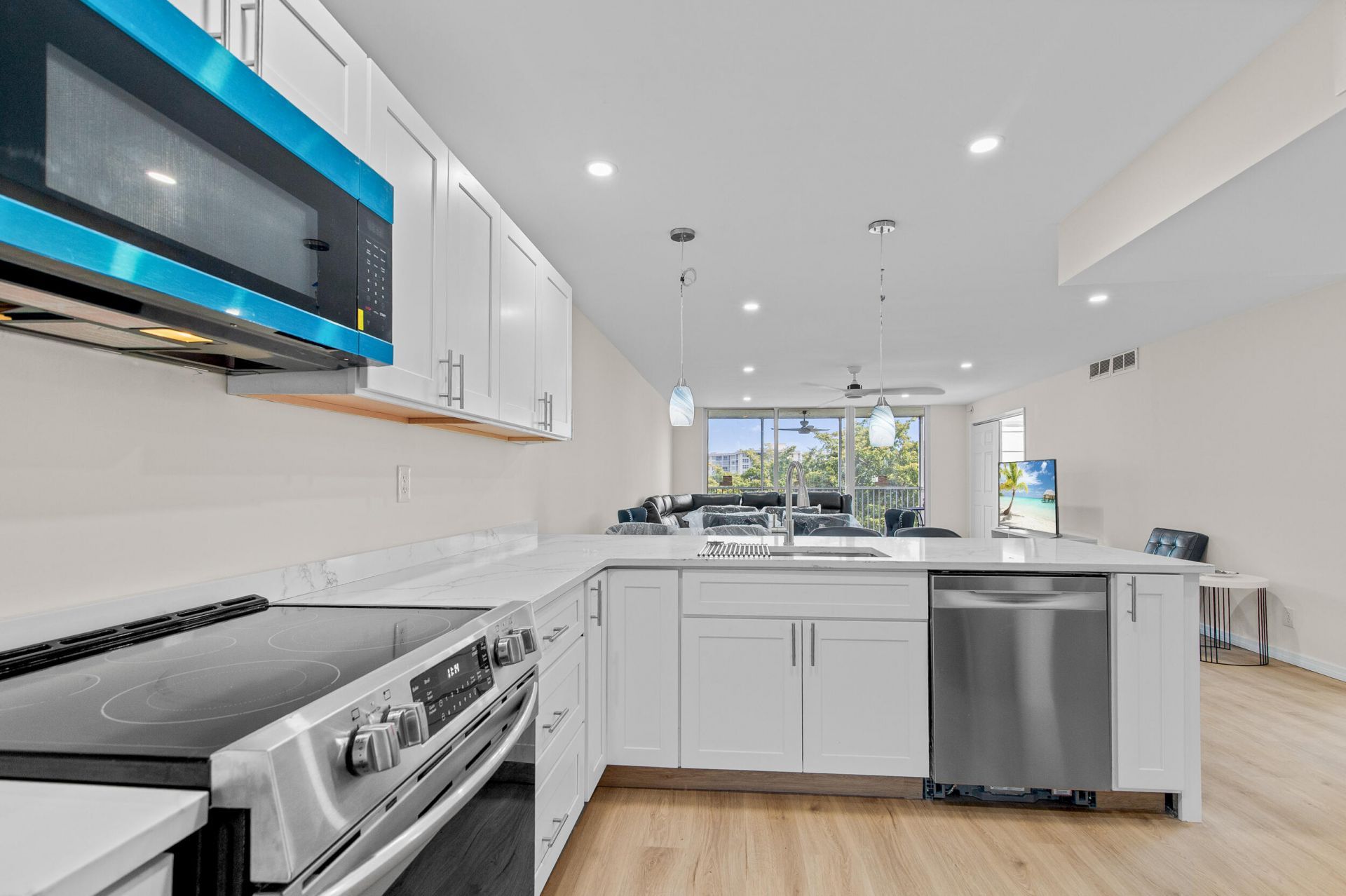 2901 S Palm Aire Drive, Unit 501, Pompano Beach, FL 33069 Photo