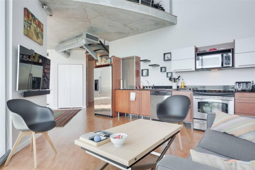 690 SW 1st Court, Unit Ph2-21, Miami, FL 33130 Photo