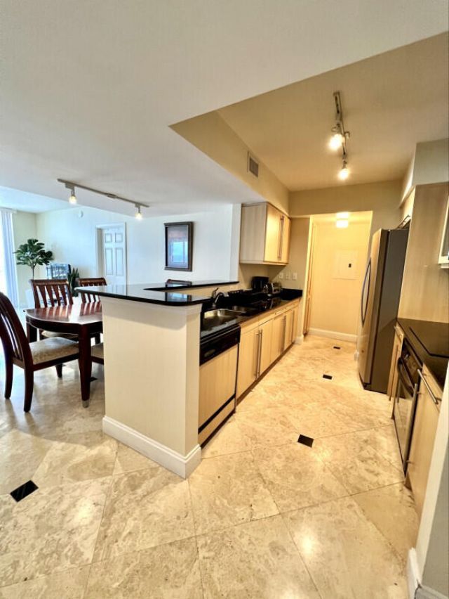 2080 S Ocean Drive, Unit 1608, Hallandale Beach, FL 33009 Photo