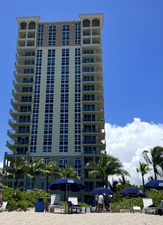2080 S Ocean Drive, Unit 1608, Hallandale Beach, FL 33009 Photo