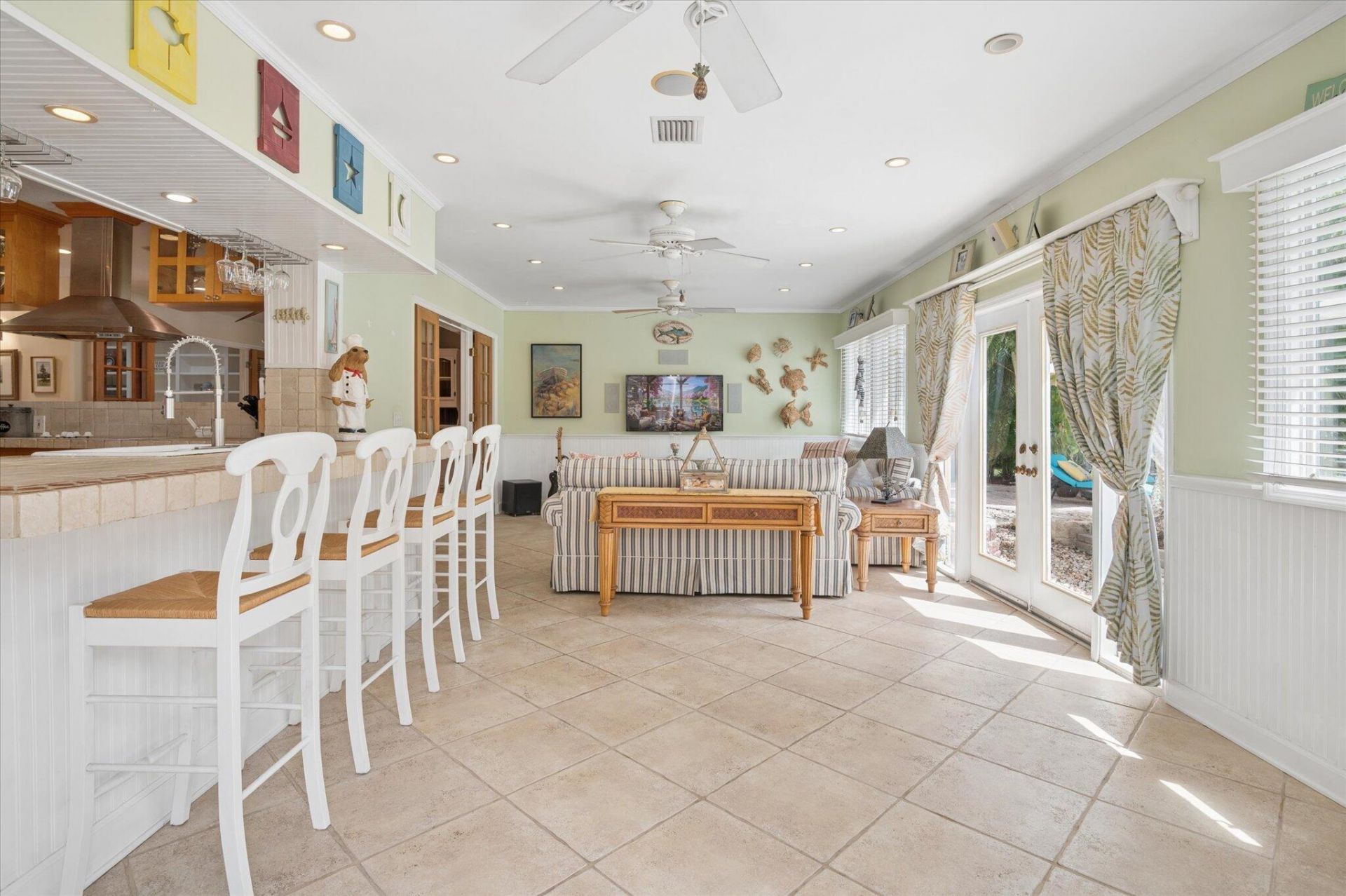 5900 SW 18th Street, Plantation, FL 33317 Photo