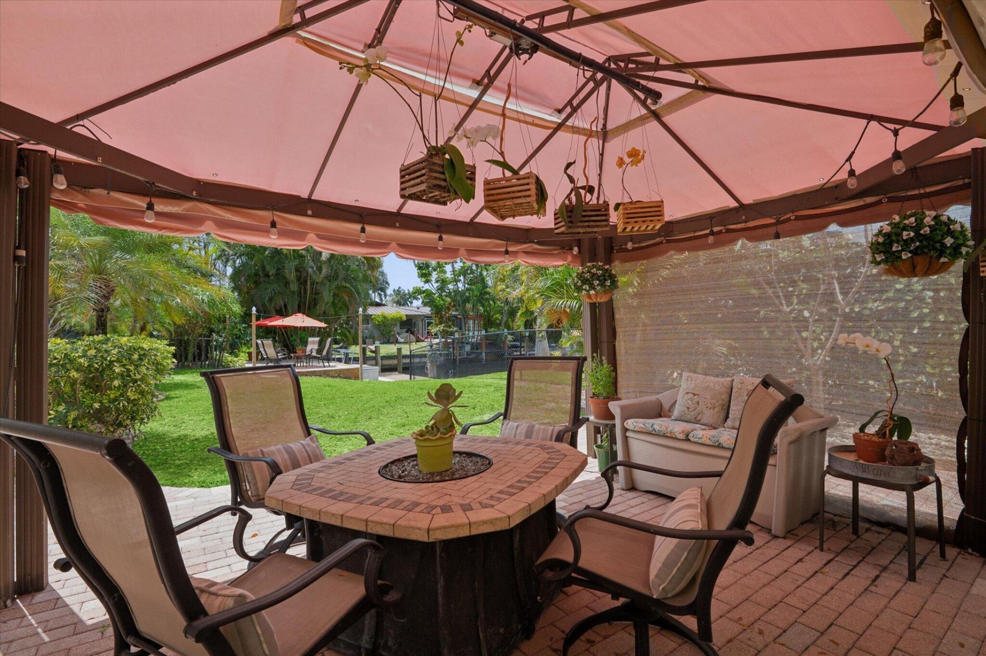 5900 SW 18th Street, Plantation, FL 33317 Photo
