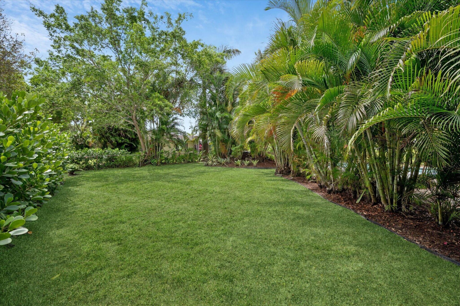 5900 SW 18th Street, Plantation, FL 33317 Photo