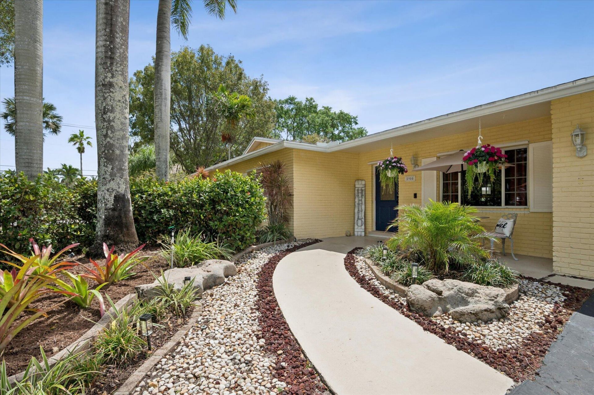 5900 SW 18th Street, Plantation, FL 33317 Photo