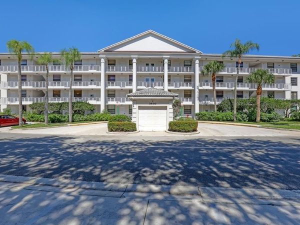 3650 Whitehall Drive, Unit 201, West Palm Beach, FL 33401