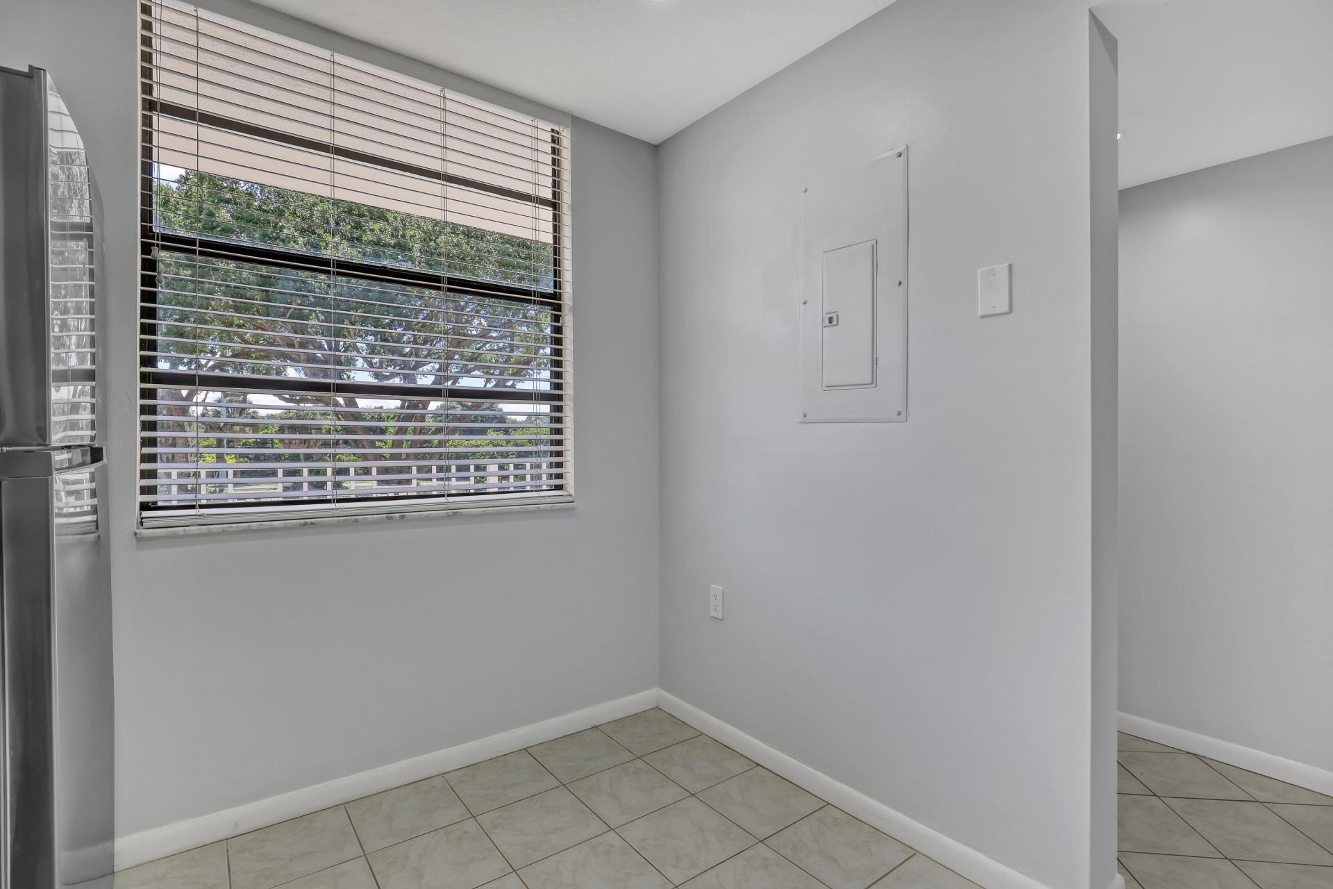 3650 Whitehall Drive, Unit 201, West Palm Beach, FL 33401 Photo