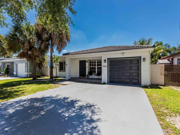 9058 NW 192nd Terrace, Miami Lakes, FL 33018