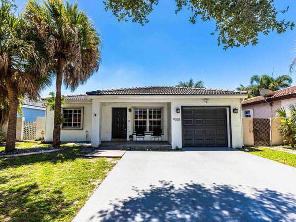 9058 NW 192nd Terrace, Miami Lakes, FL 33018