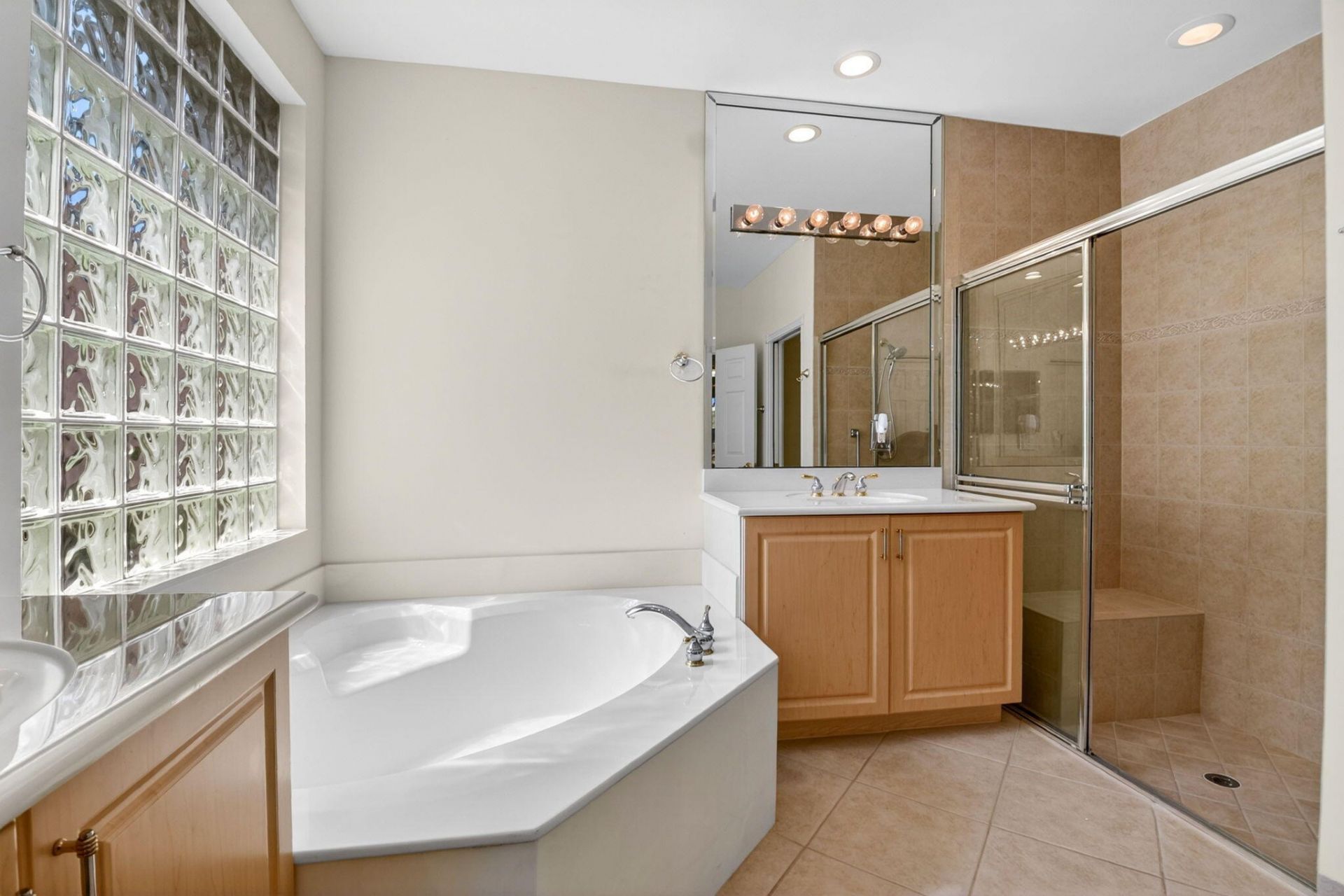 8198 Azure Coast Boulevard, Lake Worth, FL 33467 Photo