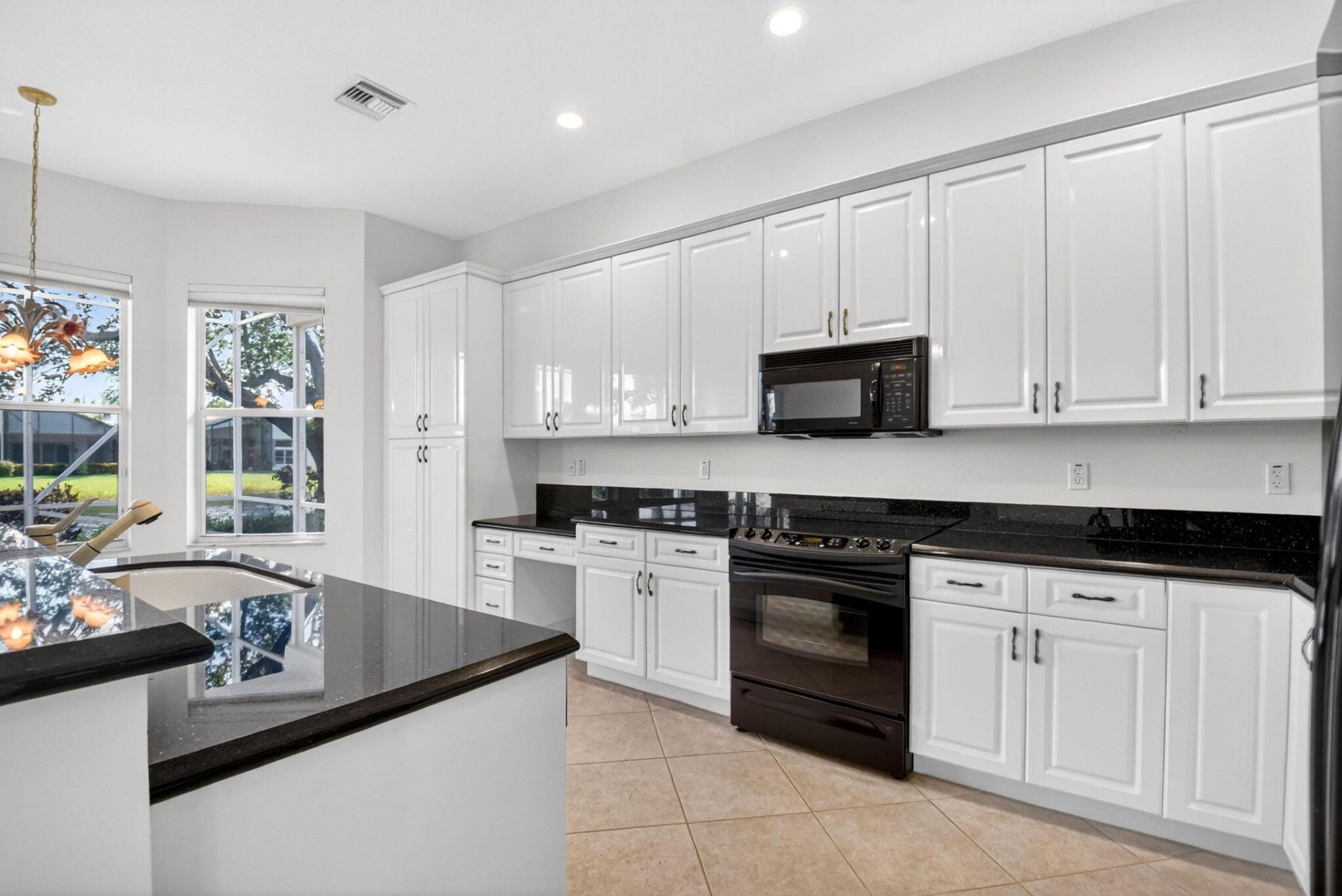 8198 Azure Coast Boulevard, Lake Worth, FL 33467 Photo