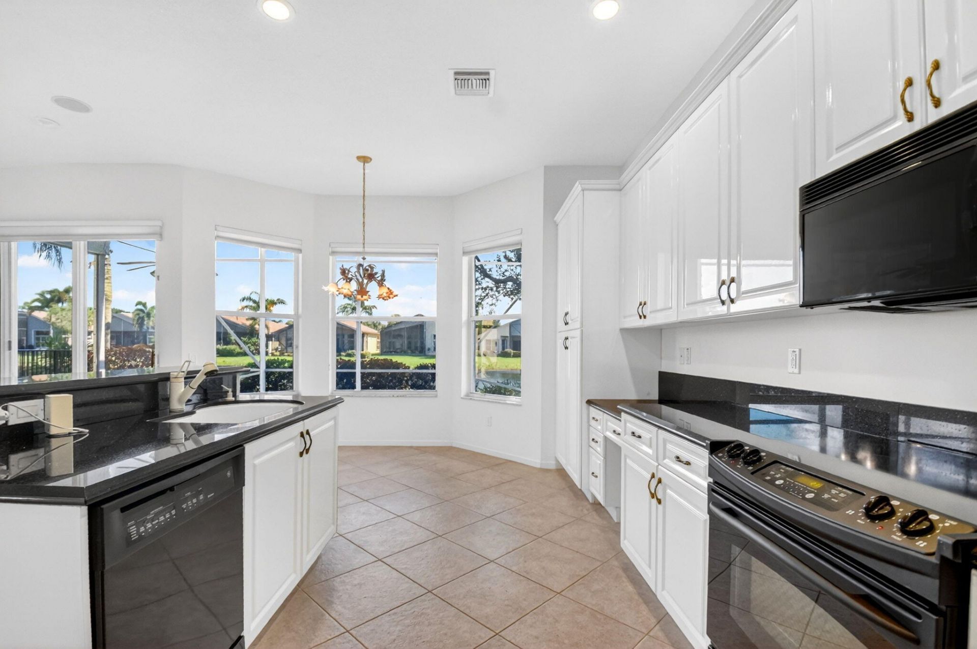 8198 Azure Coast Boulevard, Lake Worth, FL 33467 Photo
