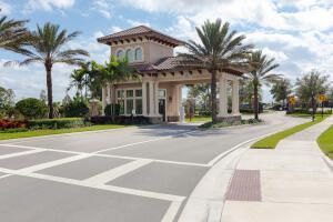 599 SE Villandry Way, Port Saint Lucie, FL 34984 Photo
