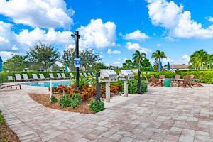 599 SE Villandry Way, Port Saint Lucie, FL 34984 Photo