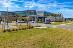 599 SE Villandry Way, Port Saint Lucie, FL 34984 Photo