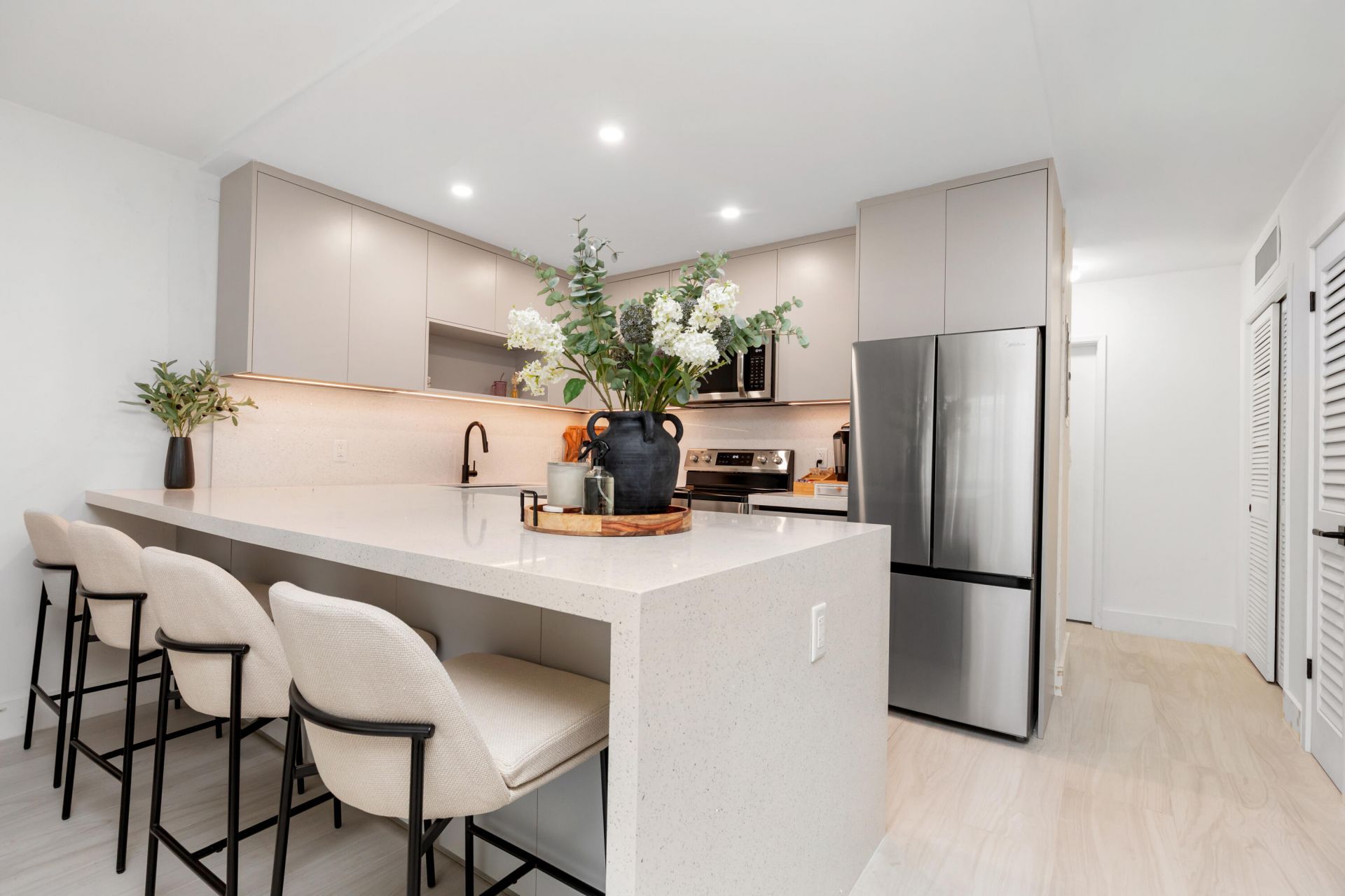 5203 NE 24th Terrace, Unit B210, Fort Lauderdale, FL 33308 Photo