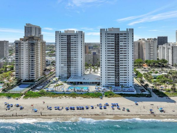 1890 S Ocean Drive, Unit 2103, Hallandale Beach, FL 33009