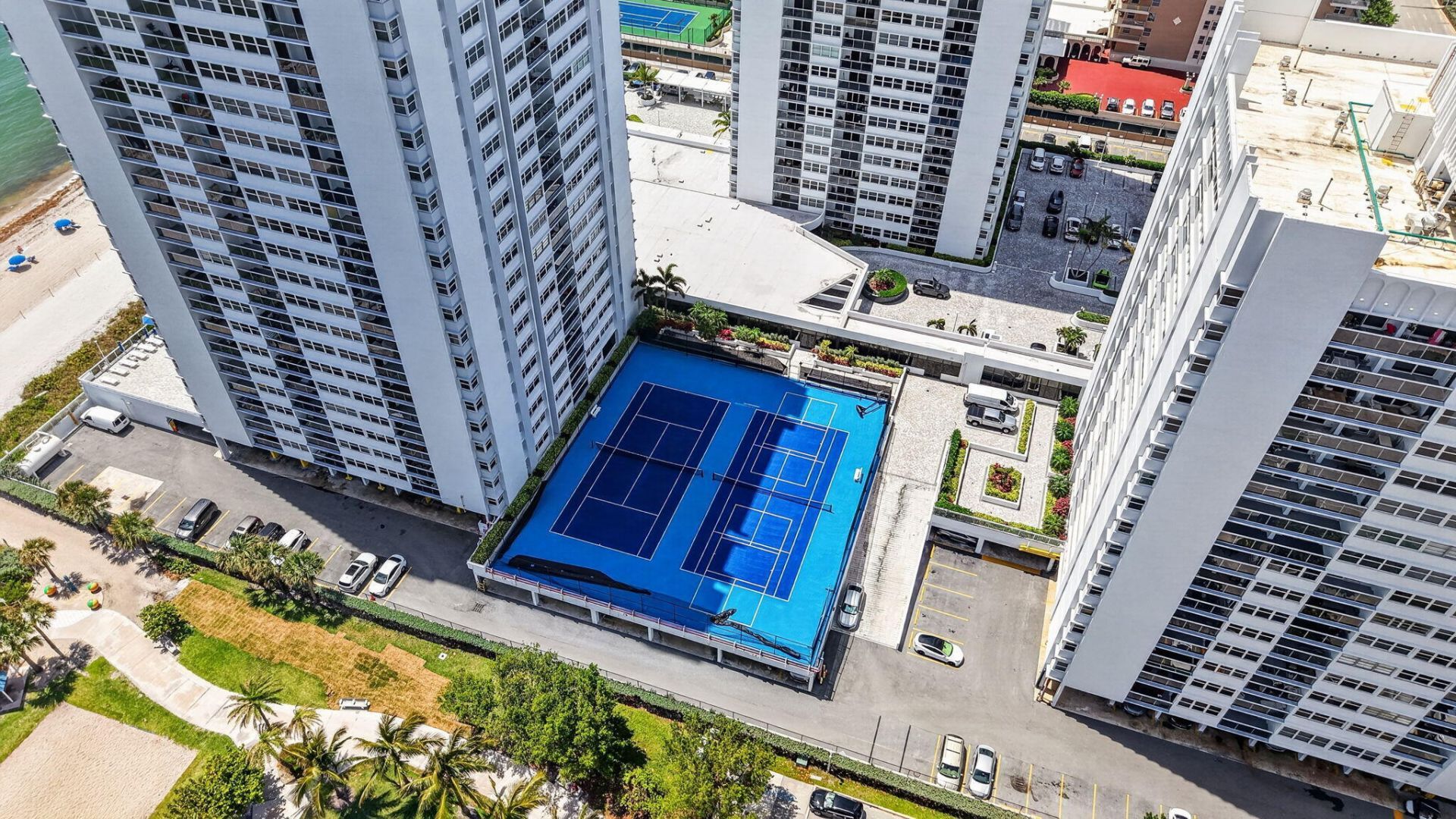 1890 S Ocean Drive, Unit 2103, Hallandale Beach, FL 33009 Photo
