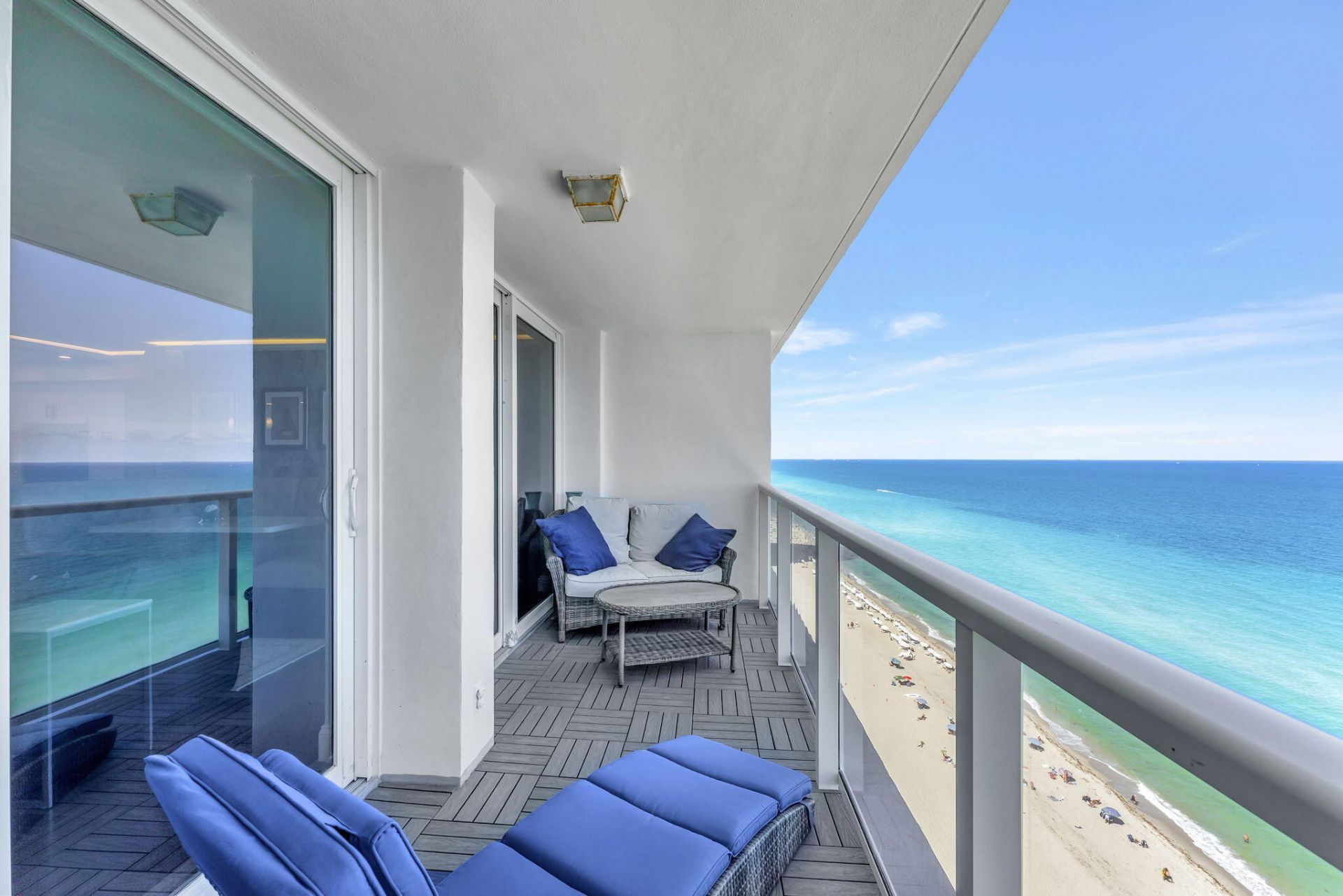 1890 S Ocean Drive, Unit 2103, Hallandale Beach, FL 33009 Photo