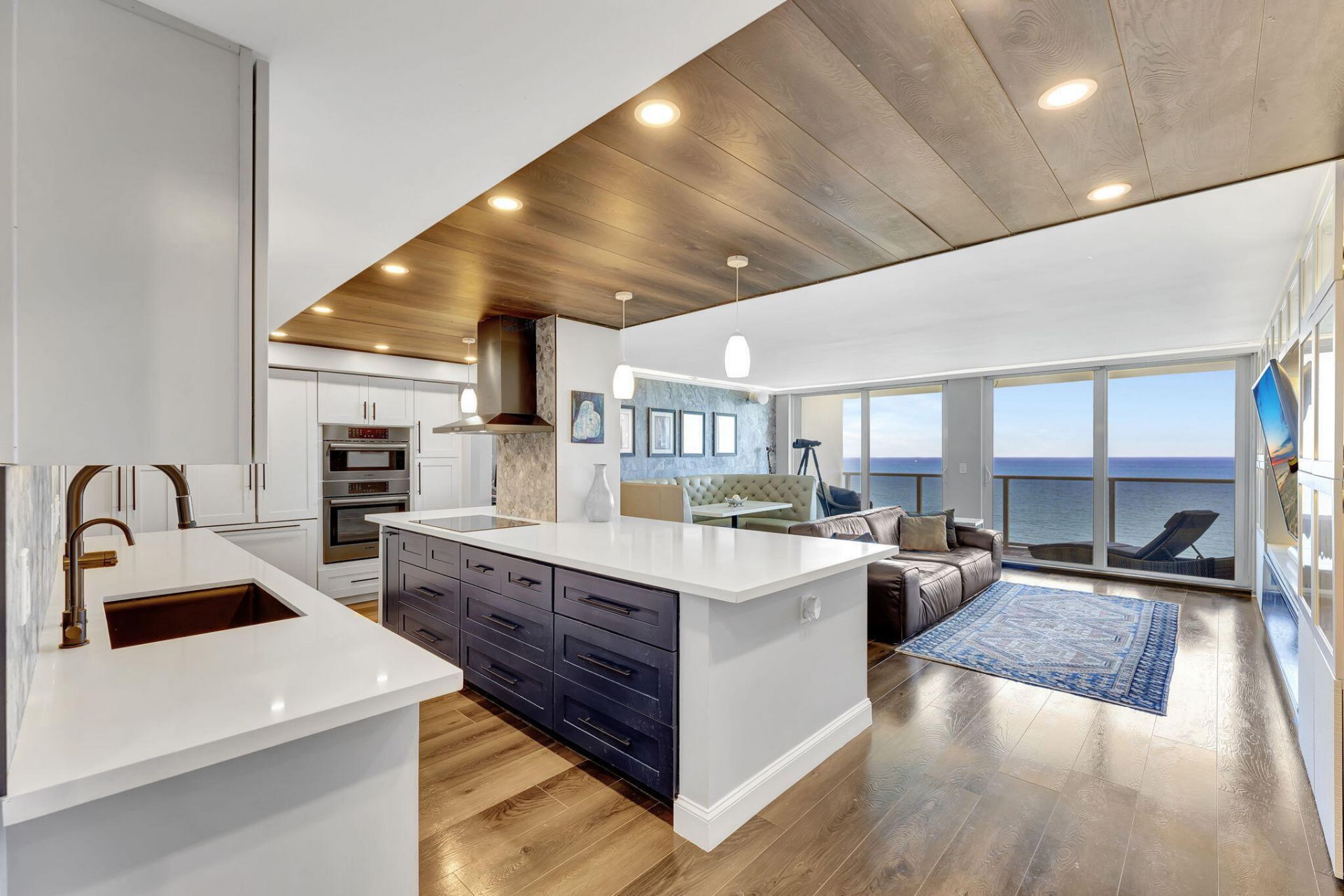 1890 S Ocean Drive, Unit 2103, Hallandale Beach, FL 33009 Photo