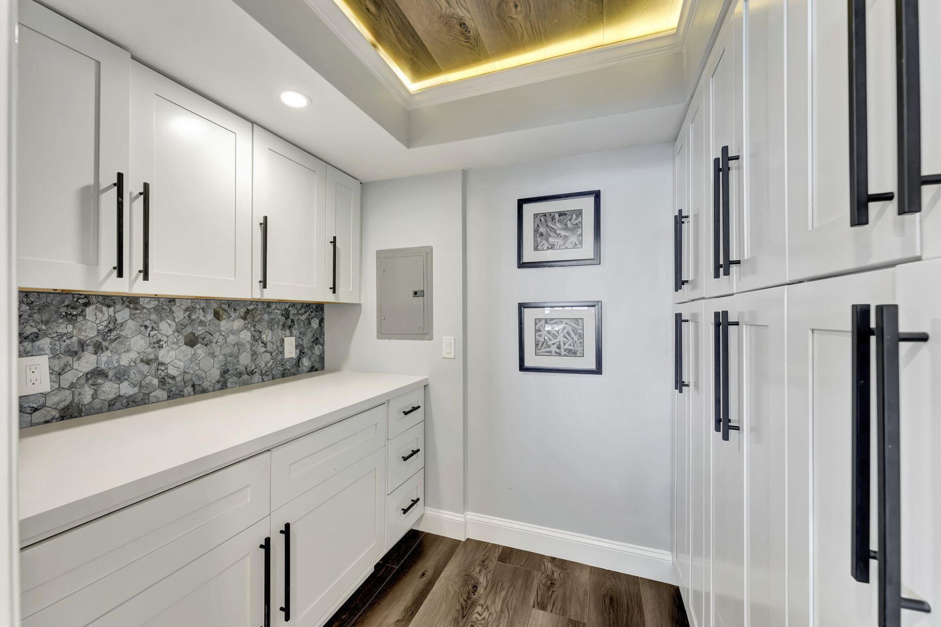 1890 S Ocean Drive, Unit 2103, Hallandale Beach, FL 33009 Photo