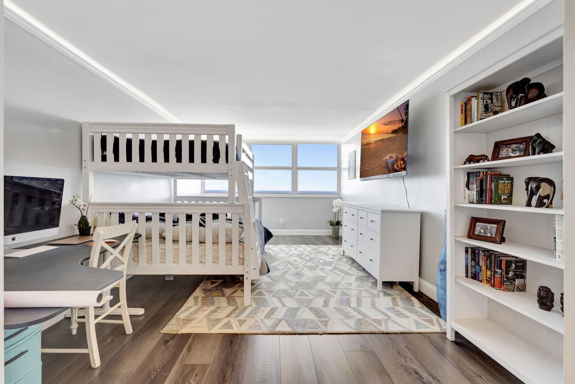 1890 S Ocean Drive, Unit 2103, Hallandale Beach, FL 33009 Photo