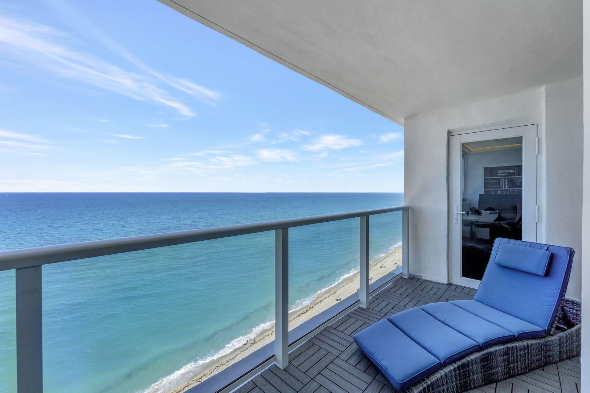 1890 S Ocean Drive, Unit 2103, Hallandale Beach, FL 33009 Photo