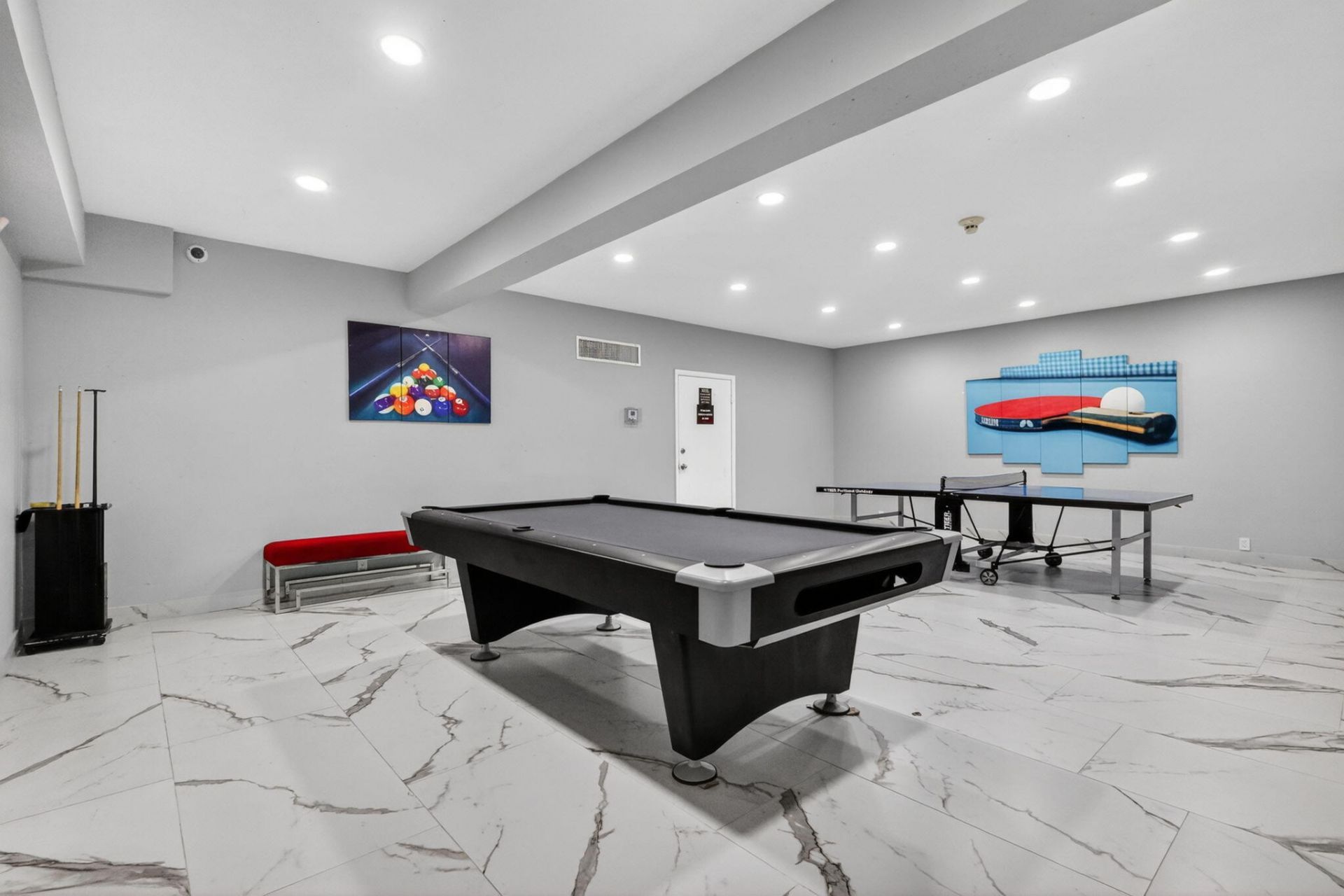 1890 S Ocean Drive, Unit 2103, Hallandale Beach, FL 33009 Photo