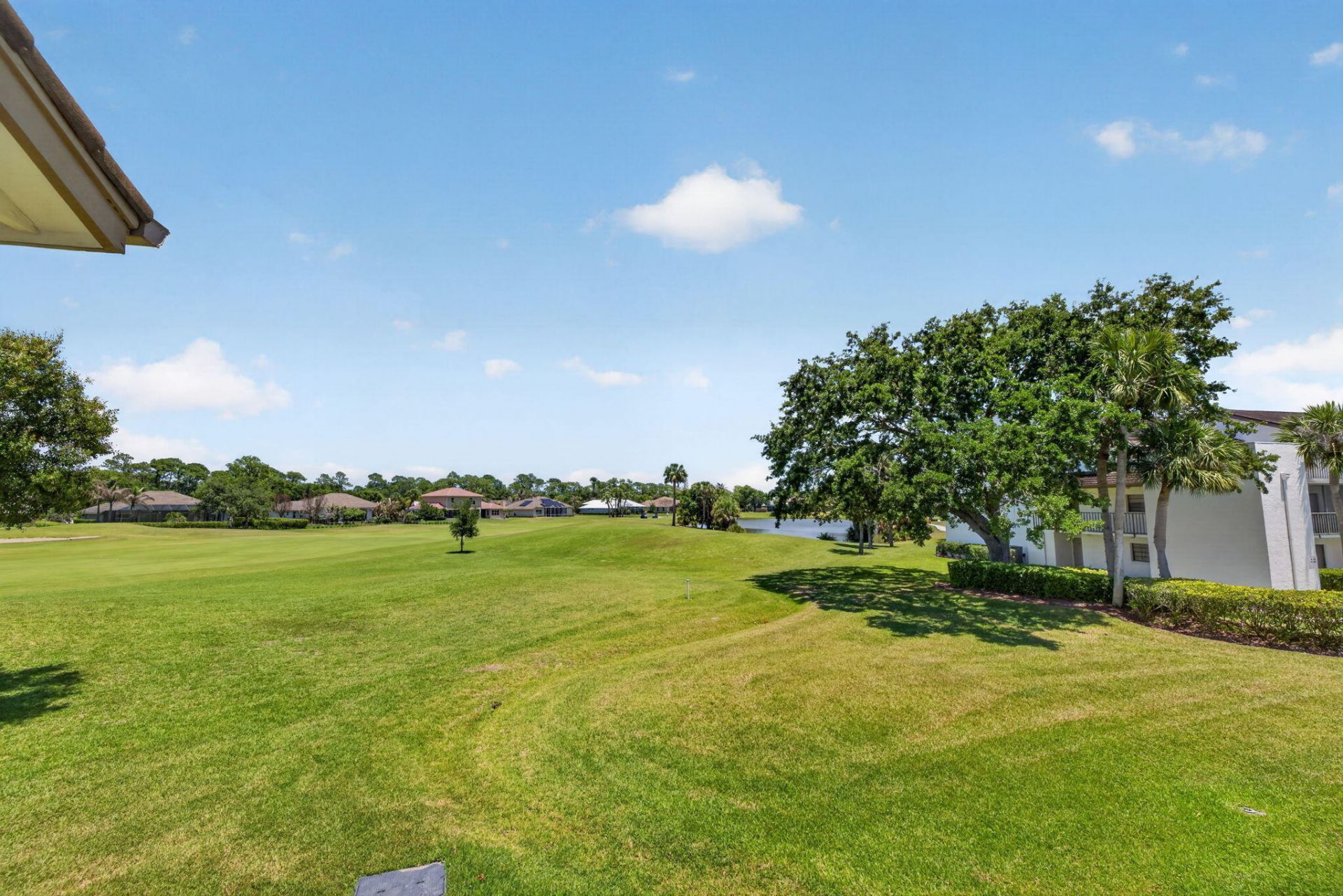 3500 Twin Lakes Terrace, Unit 202, Fort Pierce, FL 34951 Photo