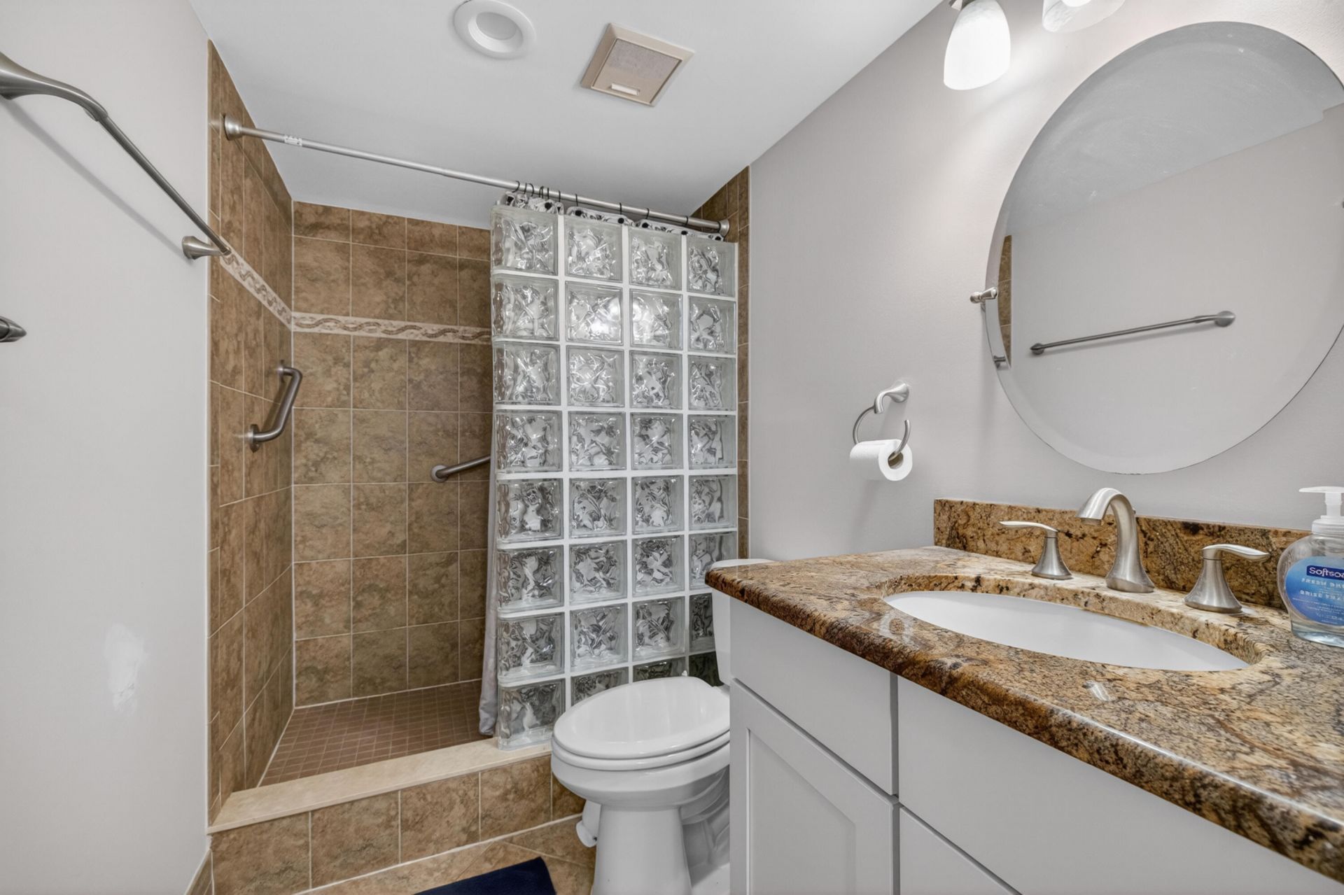 3500 Twin Lakes Terrace, Unit 202, Fort Pierce, FL 34951 Photo