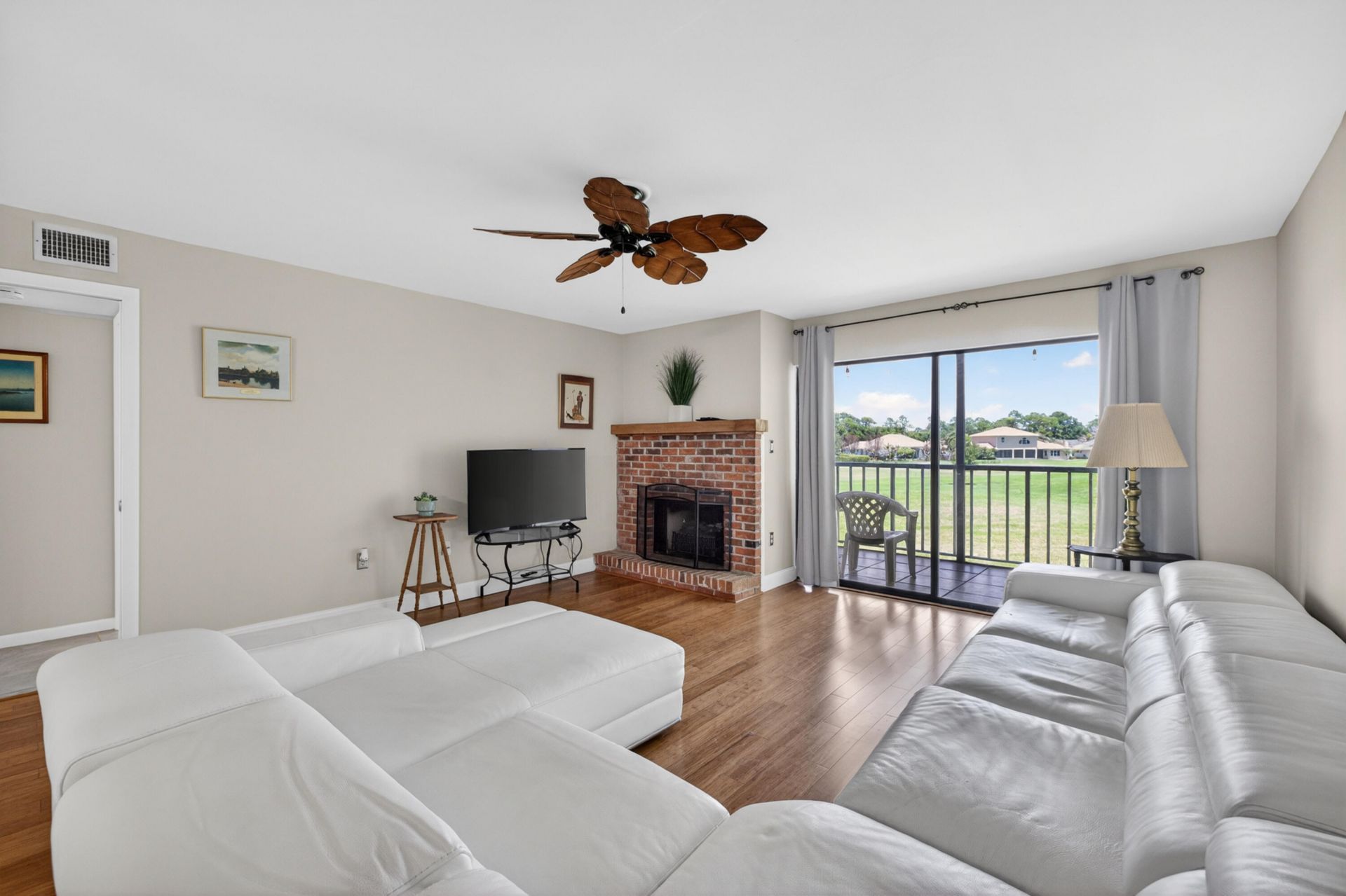 3500 Twin Lakes Terrace, Unit 202, Fort Pierce, FL 34951 Photo