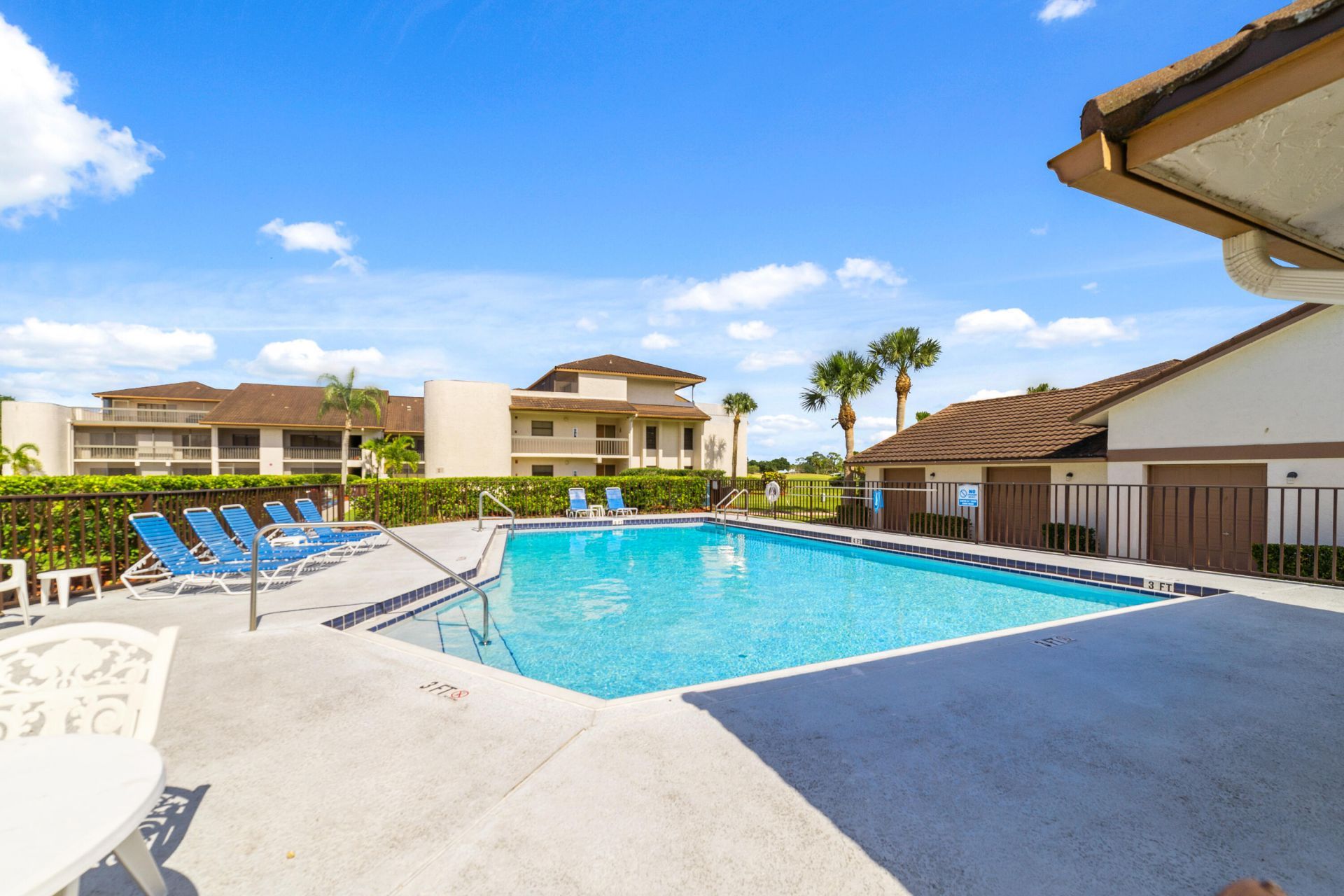 3500 Twin Lakes Terrace, Unit 202, Fort Pierce, FL 34951 Photo