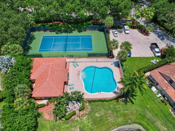 5137 Elpine Way, Riviera Beach, FL 33418