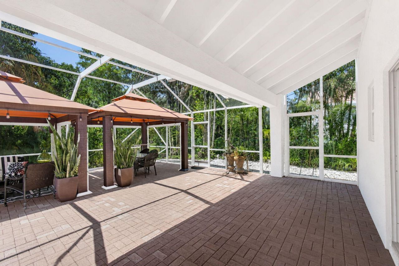 5137 Elpine Way, Riviera Beach, FL 33418 Photo