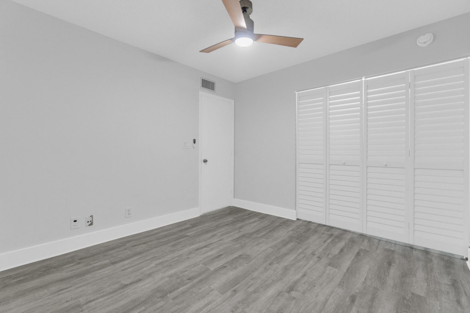 200 W Jacaranda Country Club Drive, Unit 3c, Plantation, FL 33324 Photo