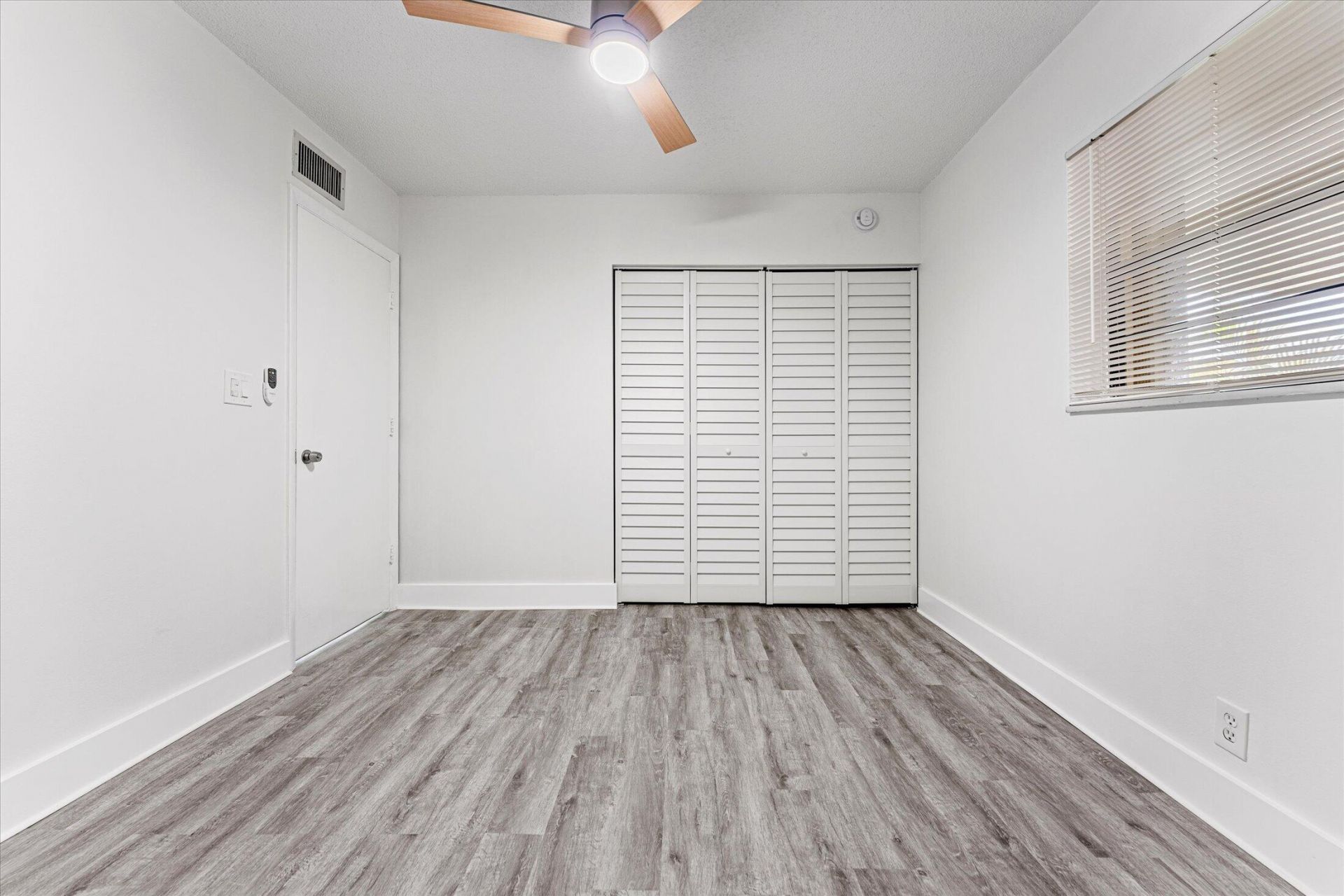 200 W Jacaranda Country Club Drive, Unit 3c, Plantation, FL 33324 Photo