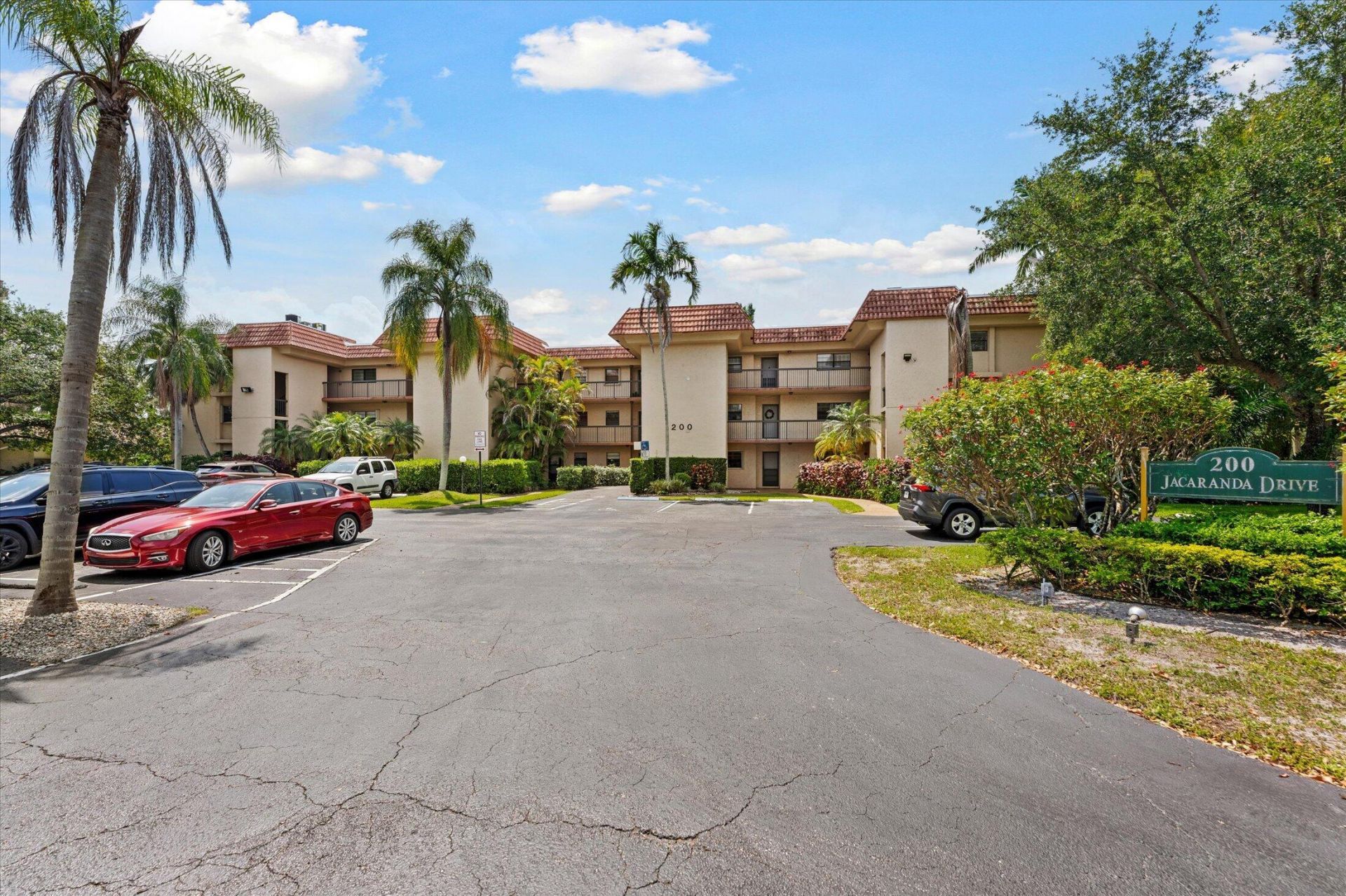 200 W Jacaranda Country Club Drive, Unit 3c, Plantation, FL 33324 Photo