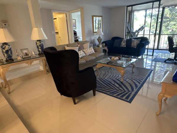3730 Inverrary Drive, Unit 2t, Lauderhill, FL 33319