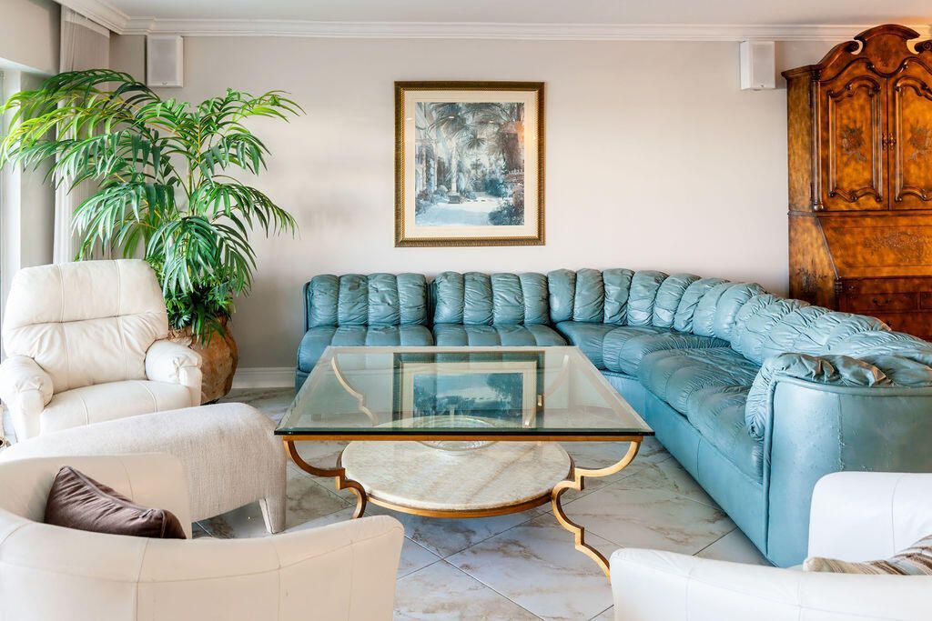 875 E Camino Real, Boca Raton, FL 33432 Photo