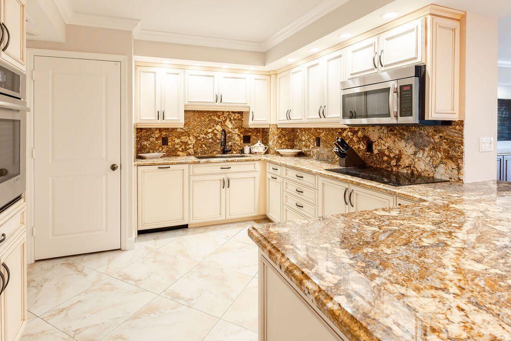 875 E Camino Real, Boca Raton, FL 33432 Photo