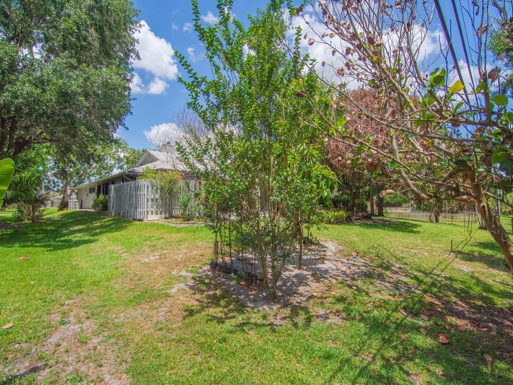 1070 47th Avenue Sw, Vero Beach, FL 32968 Photo