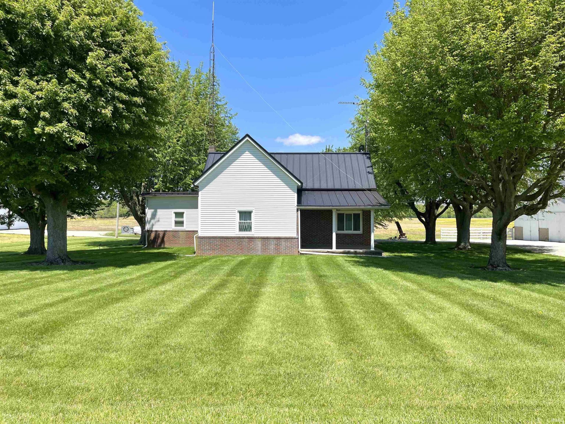 9348 W 600 S, Modoc, IN 47358 Main Photo