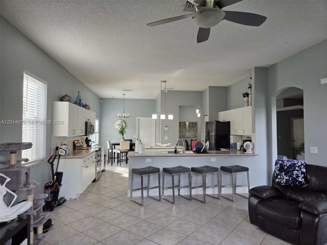 1101 NW 180th Ave , Pembroke Pines, FL 33029 Photo