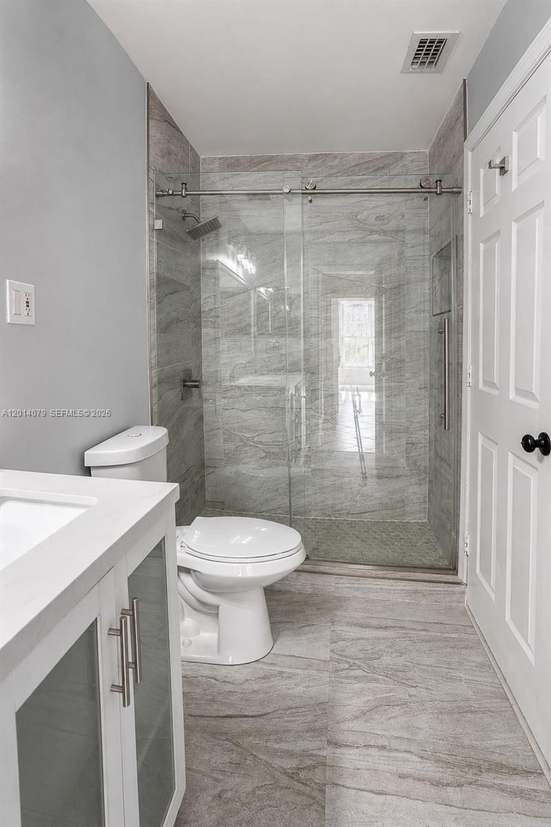 1101 NW 180th Ave, Pembroke Pines, FL 33029 Photo