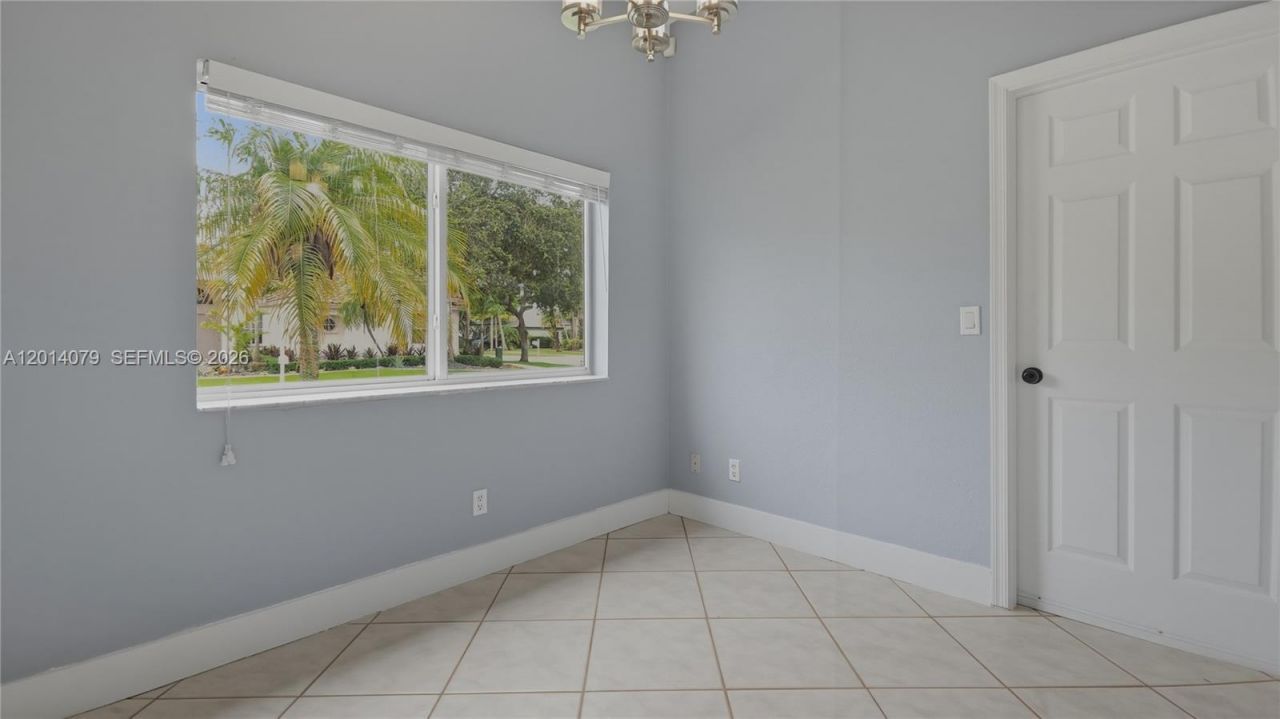 1101 NW 180th Ave , Pembroke Pines, FL 33029 Photo